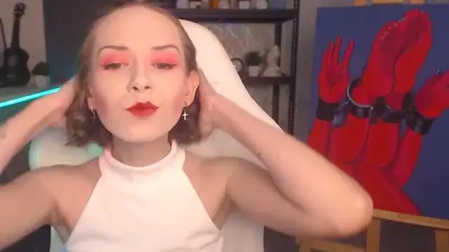 FascinatingEyess from StripChat is Freechat