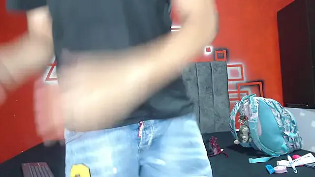 FerneyManti from StripChat