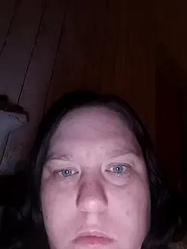 Feuchtekitty92@xh from StripChat is Freechat