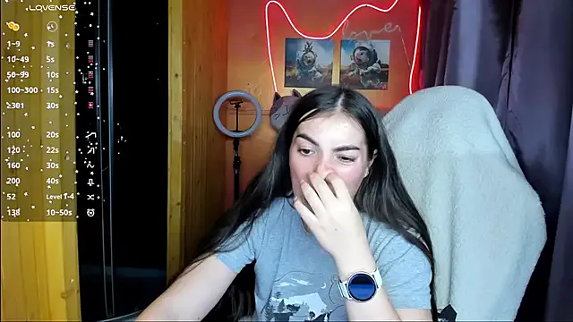 Girls: try live performances with matured performers, from dancing to quirks, in a variety of beautiful sex cams.