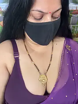 FlatVincy4 from StripChat