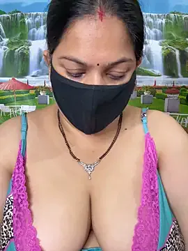 FlatVincy4 from StripChat