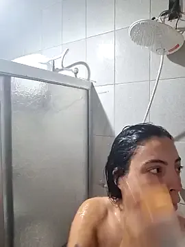 Flora-latin-girl from StripChat is Freechat