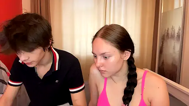 Girls: try live performances with matured performers, from dancing to quirks, in a variety of beautiful sex cams.