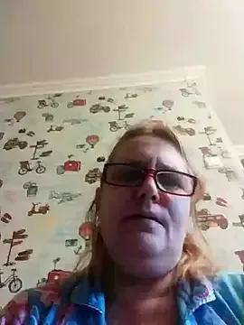 Forest-Lady from StripChat is Freechat