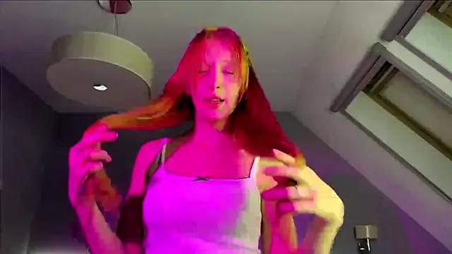 FoxieKiss from StripChat is Freechat
