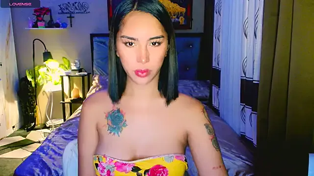 Franchesca_Trans from StripChat is Freechat