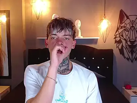 Girls: try live performances with matured performers, from dancing to quirks, in a variety of beautiful sex cams.