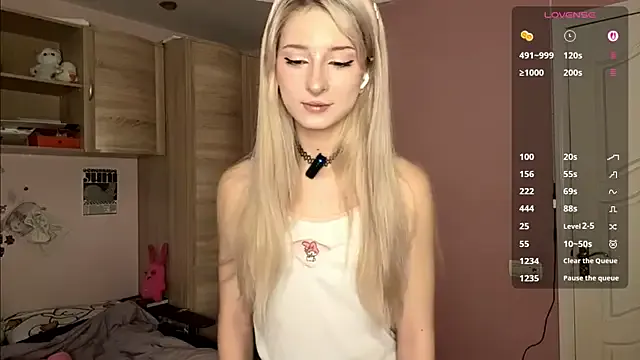 Girls: try live performances with matured performers, from dancing to quirks, in a variety of beautiful sex cams.