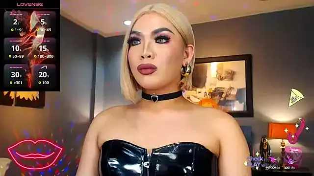 FridaHumphrey from StripChat