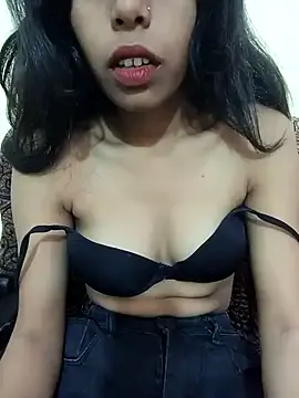 Fuck_me_babyy from StripChat is Freechat