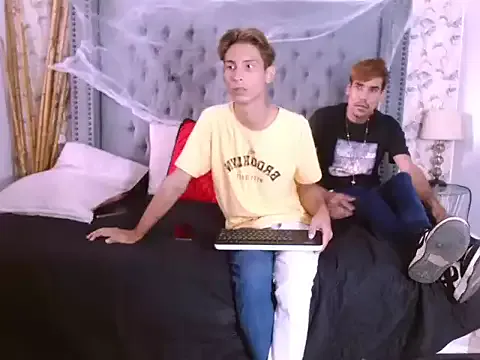 Girls: try live performances with matured performers, from dancing to quirks, in a variety of beautiful sex cams.