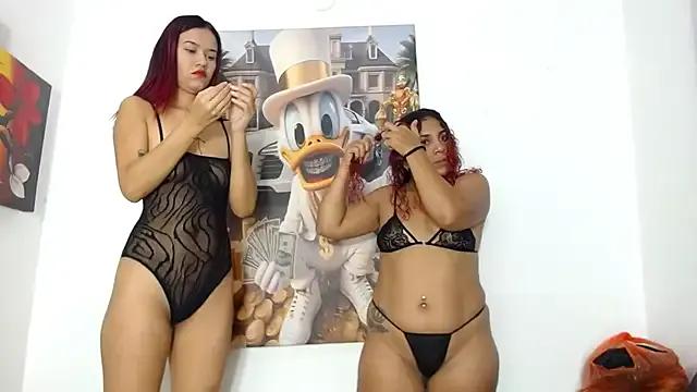 Funny_Xtreme_Group69 from StripChat