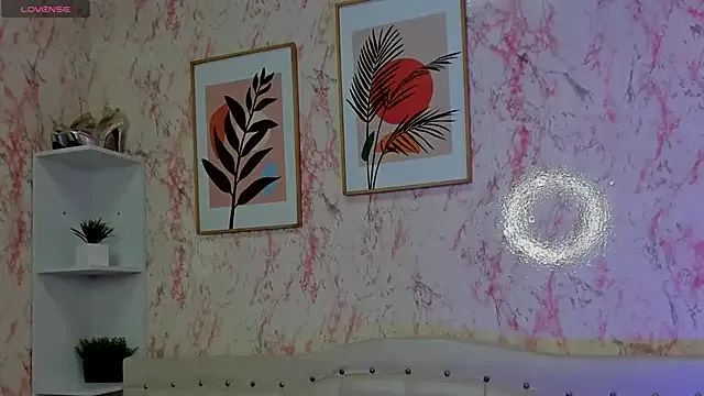 GabbieSkinny from StripChat is Freechat