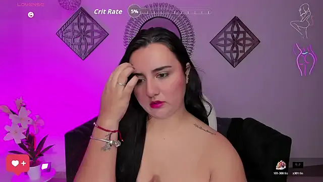 Gabriella_evans_ from StripChat is Freechat