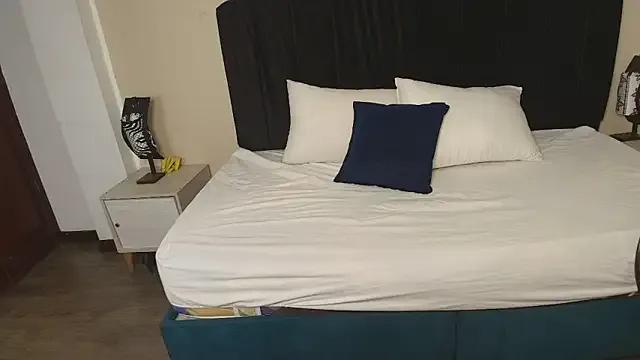 GabySweett_ from StripChat is Freechat