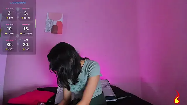 Georgina_Ferri_ from StripChat is Freechat