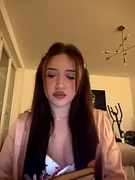 GermanCocoo from StripChat is Freechat