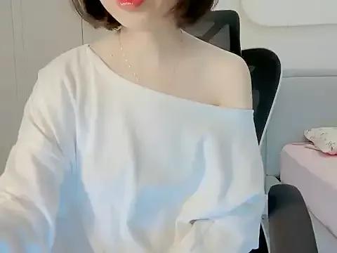 ggLovee from StripChat is Freechat