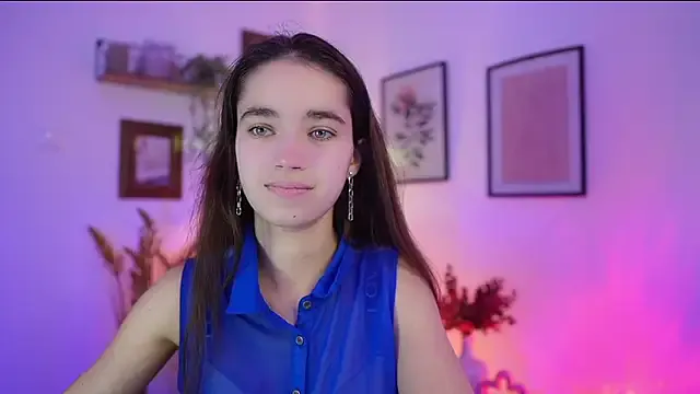 Gia_Paige18 from StripChat is Freechat