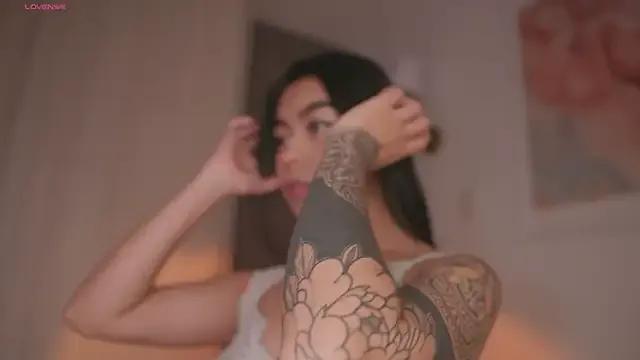 GigiLee_ from StripChat is Freechat