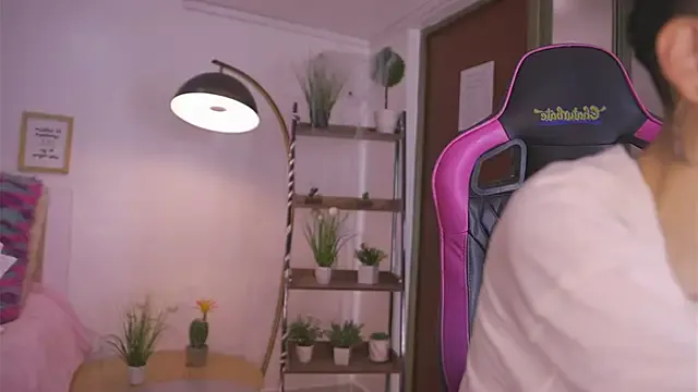 Giia_Moretti_ from StripChat is Freechat