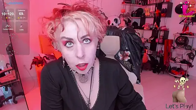 Girls: try live performances with matured performers, from dancing to quirks, in a variety of beautiful sex cams.