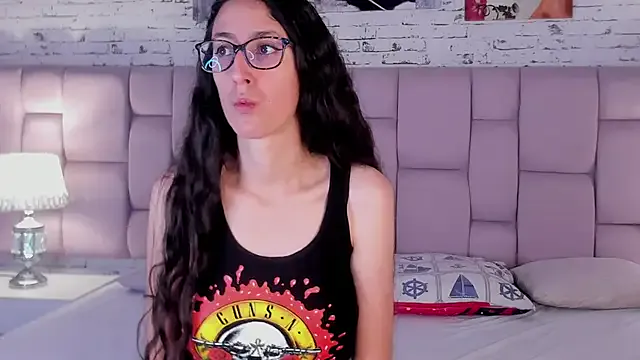 GirafMusic from StripChat is Freechat