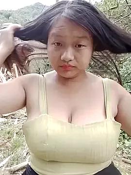 girl-babi from StripChat is Freechat