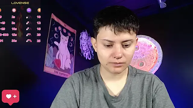 girl_intense444 from StripChat is Freechat