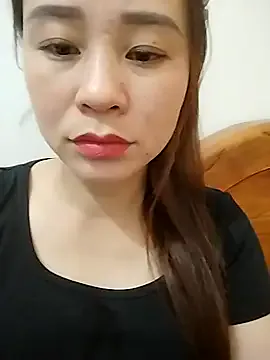 Girl_Shy2000 from StripChat is Freechat