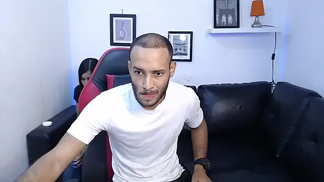 Giselle_Max from StripChat is Freechat