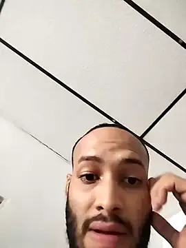 Giselle_Max from StripChat is Freechat