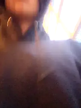 Giselle_miau from StripChat is Freechat