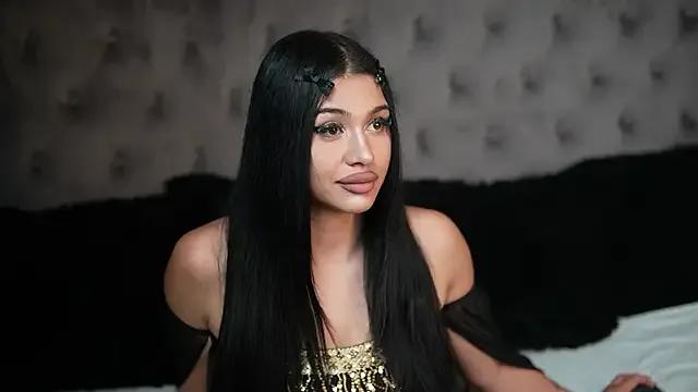 GiuliaSya from StripChat is Freechat