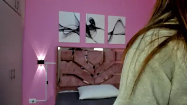 green_lovv from StripChat is Freechat