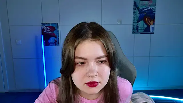 HaleySun from StripChat is Freechat