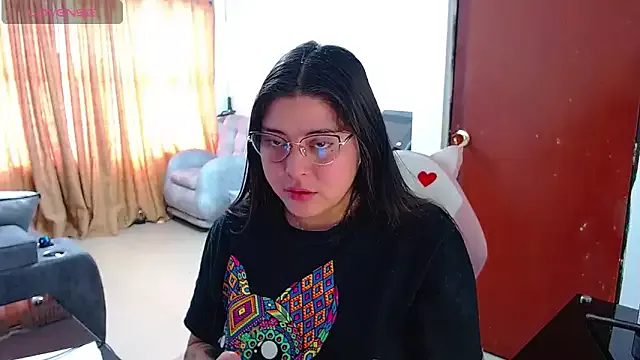 Hanna-11 from StripChat