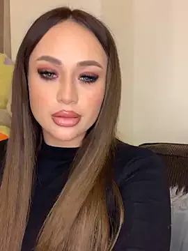 hannacandii from StripChat is Freechat