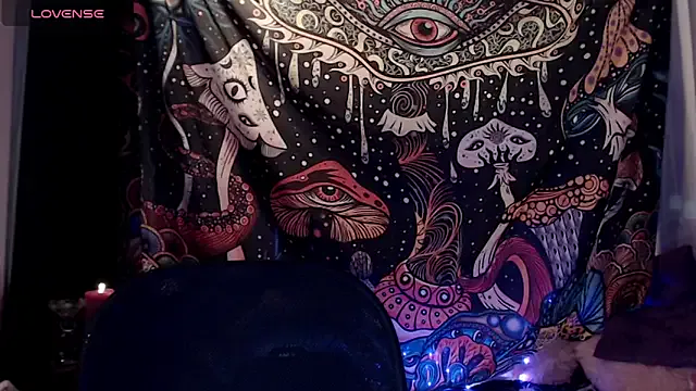 Hannah-Valhalla from StripChat is Freechat