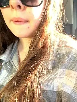 HannaJohnson from StripChat is Freechat
