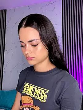 HannaRhodes from StripChat