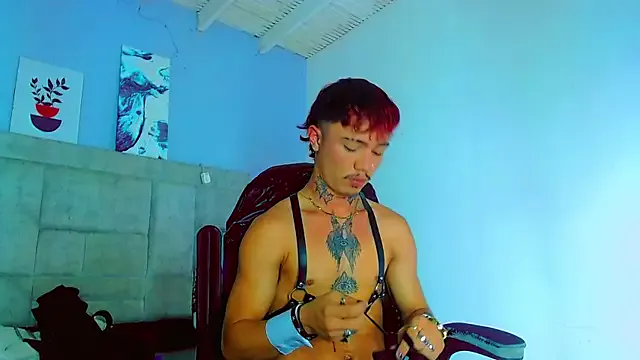 Girls: try live performances with matured performers, from dancing to quirks, in a variety of beautiful sex cams.