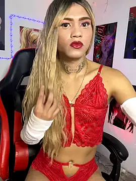 Hansell_francheska from StripChat is Freechat