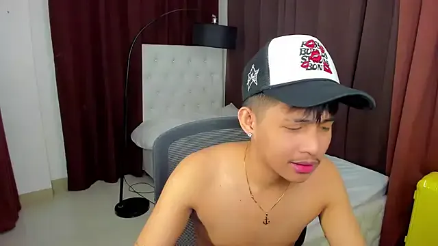 hardwildcock from StripChat is Freechat