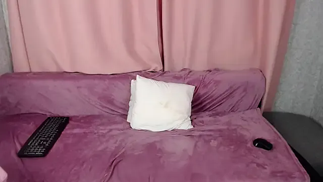 Harvey_foster from StripChat is Freechat