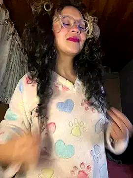 Hathorlove from StripChat is Freechat