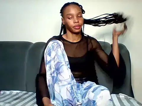 Heavy_Pride from StripChat