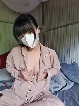 Helen-Tran from StripChat is Freechat