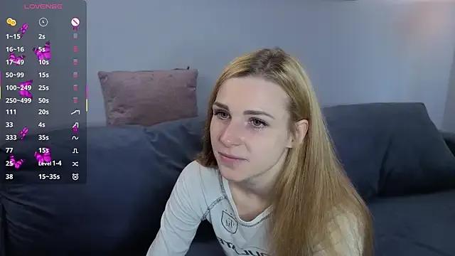 HelenMartines from StripChat is Freechat